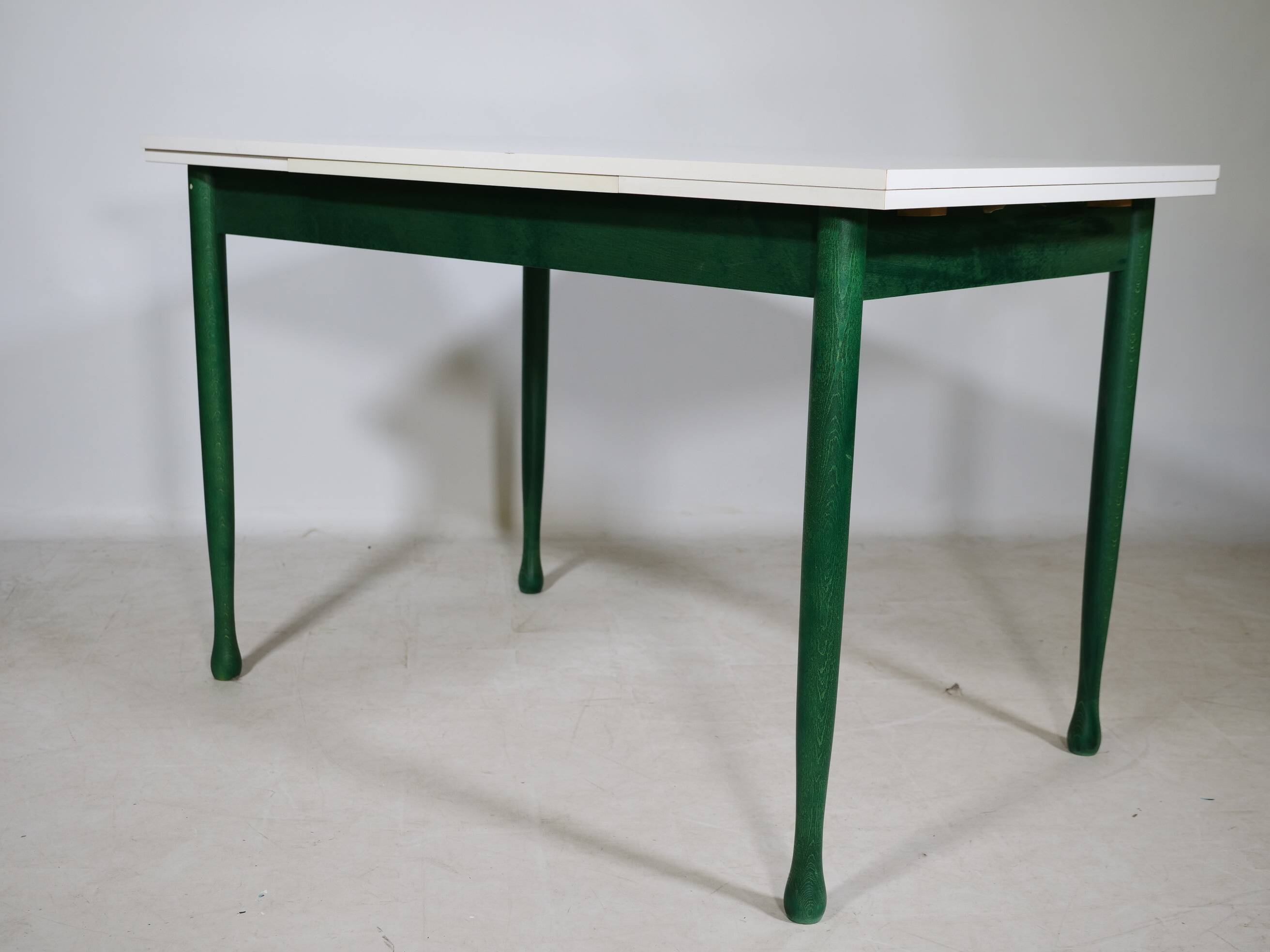 Extendable mid-century vintage dining table from Italy, 1970s