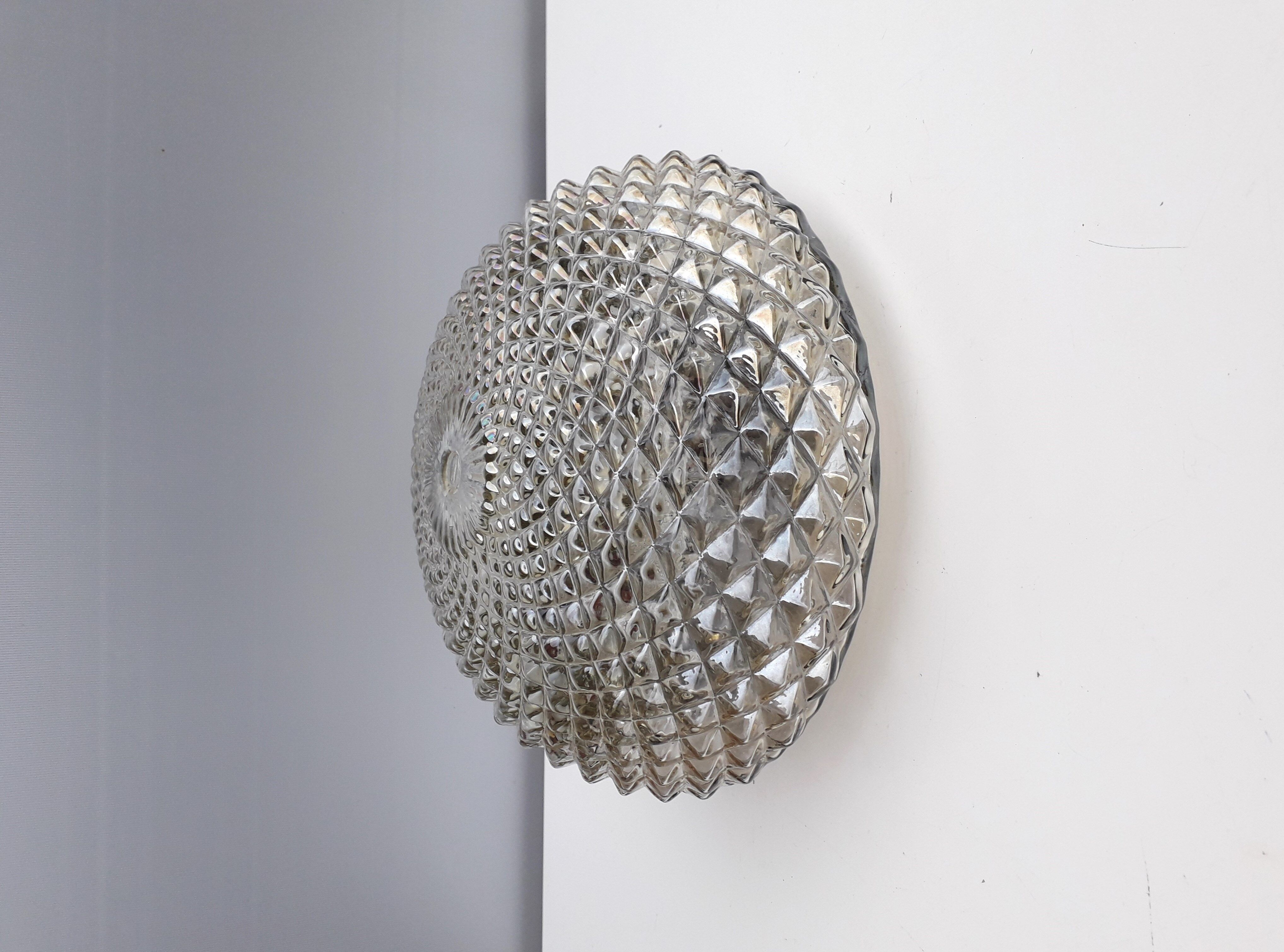 Vintage ceiling lamp / wall lamp - molded glass diamond tips - 1970