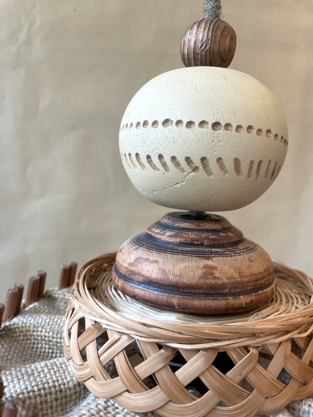 Suspension naturelle en bois et jute