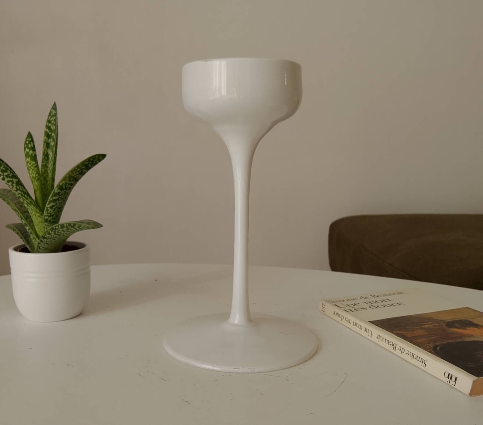Vintage Scandinavian Ikea candlestick in Opaline.