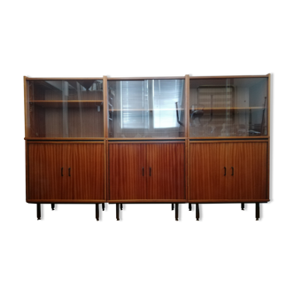 Modernist modular showcase libraries