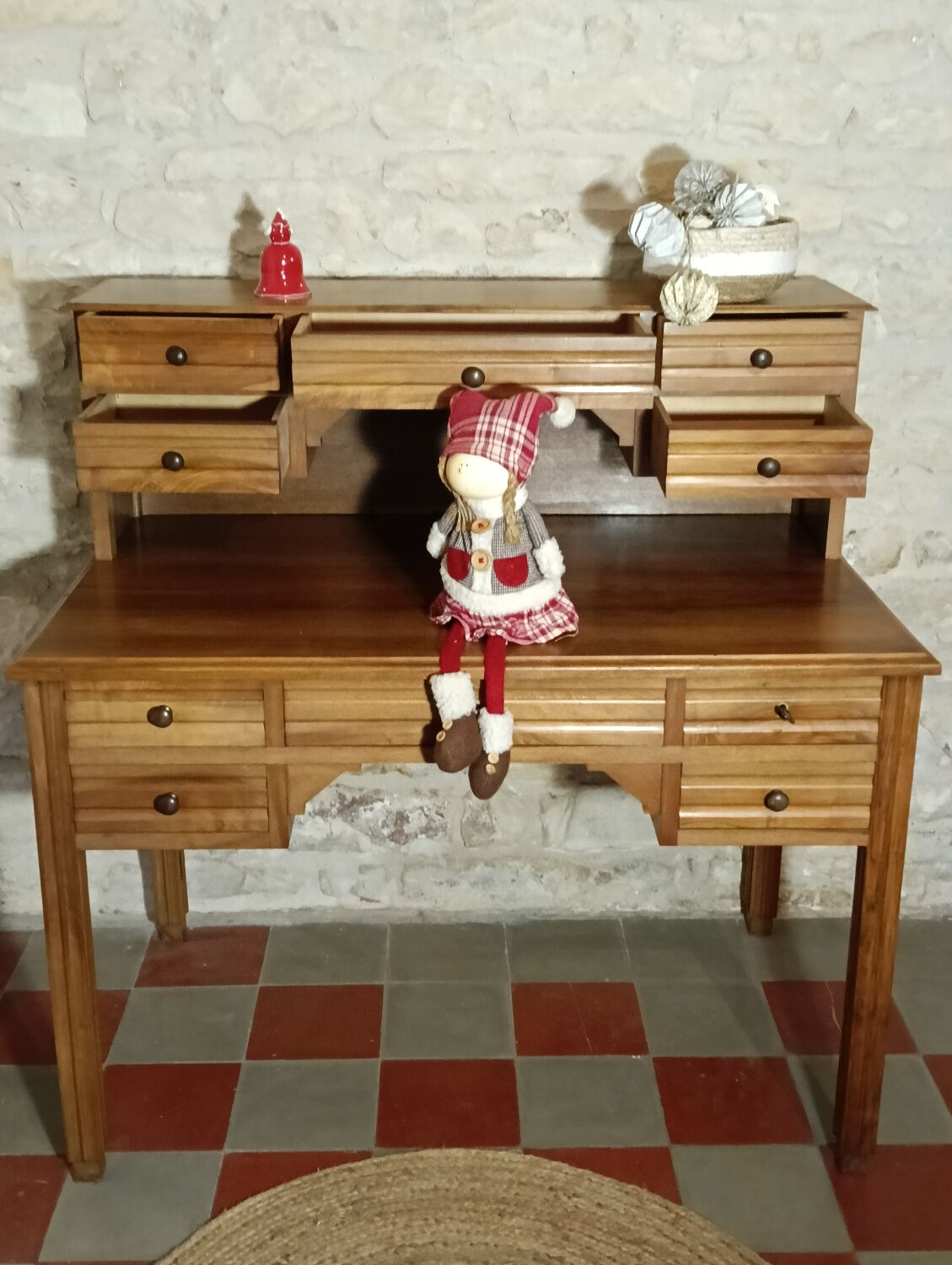 Solid walnut graduated desk