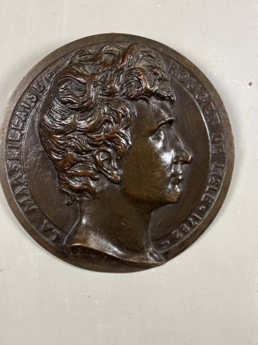 Pair of bronze medallions, Rouget de Lille and J.J. Rousseau