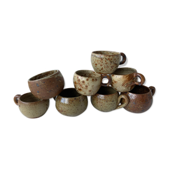 8 vintage cups