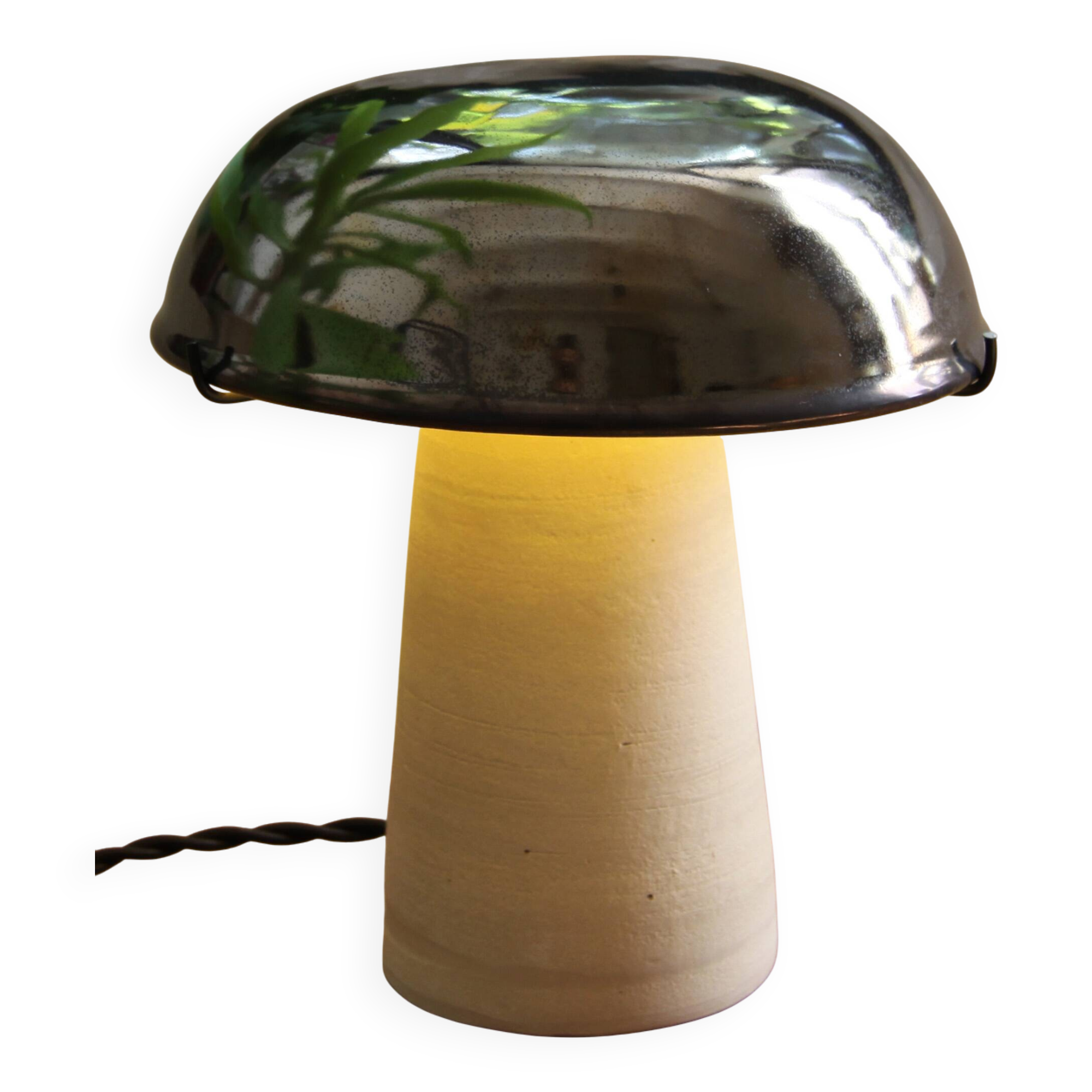 Very beautiful mushroom lamp