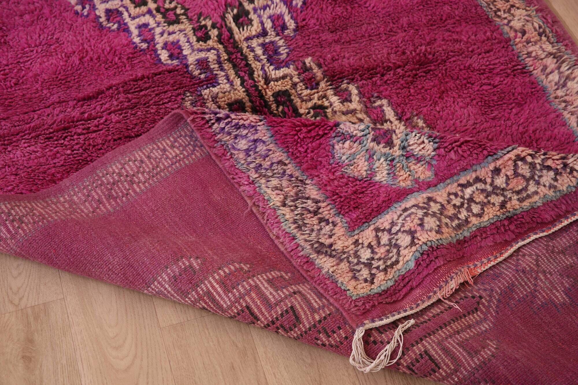 Purple vintage Moroccan Rug 116 x 234 cm, Berber Wool Rug Handmade, Old Rug