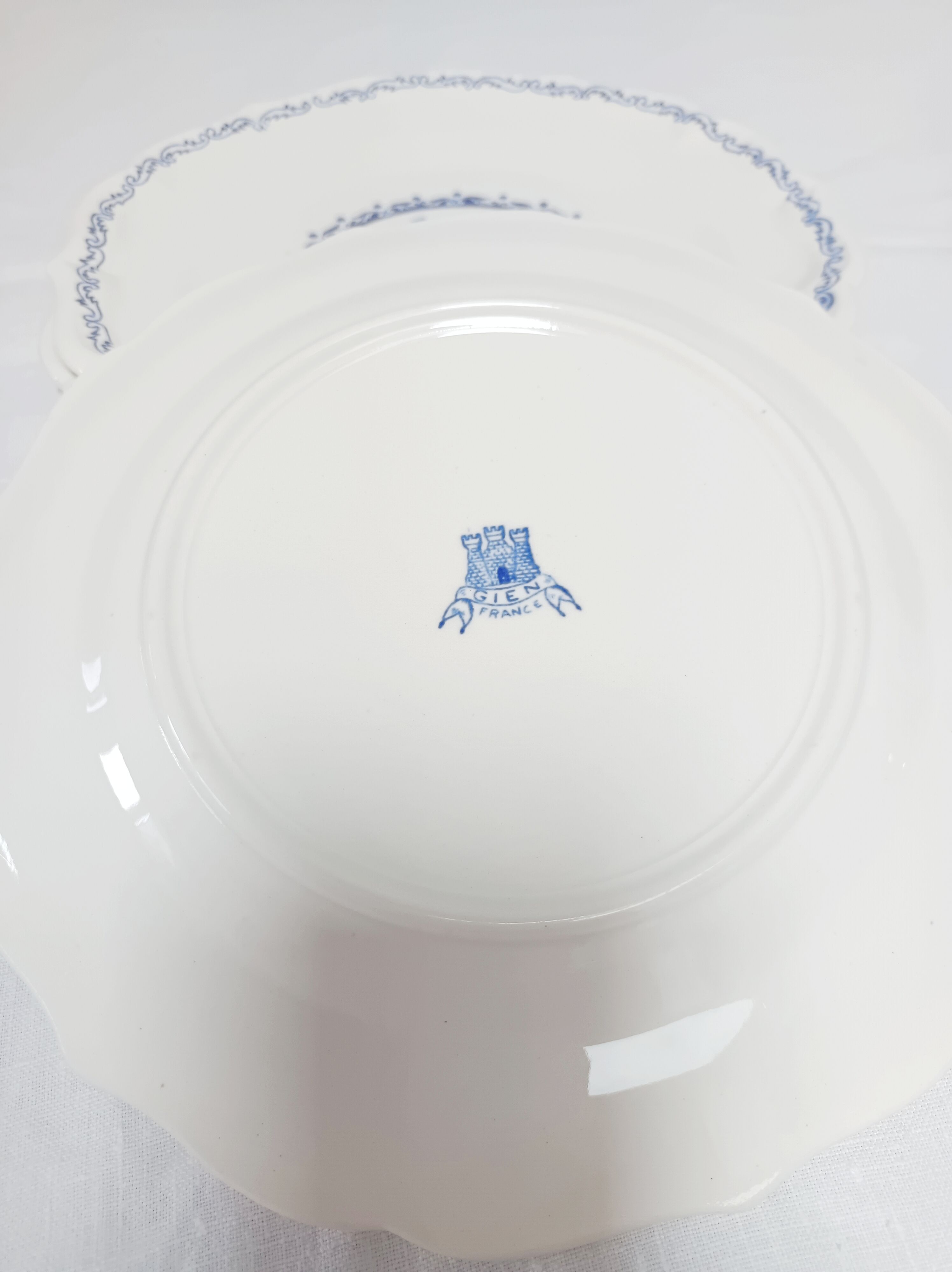 Set of 5 flat plates Gien