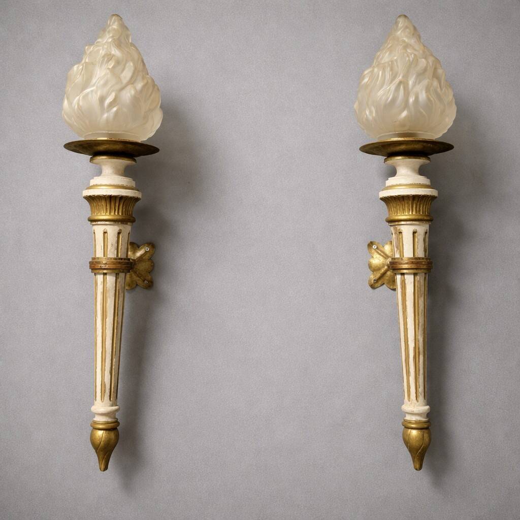 Pair of wall sconces in Louis XVI style – decorative torches
