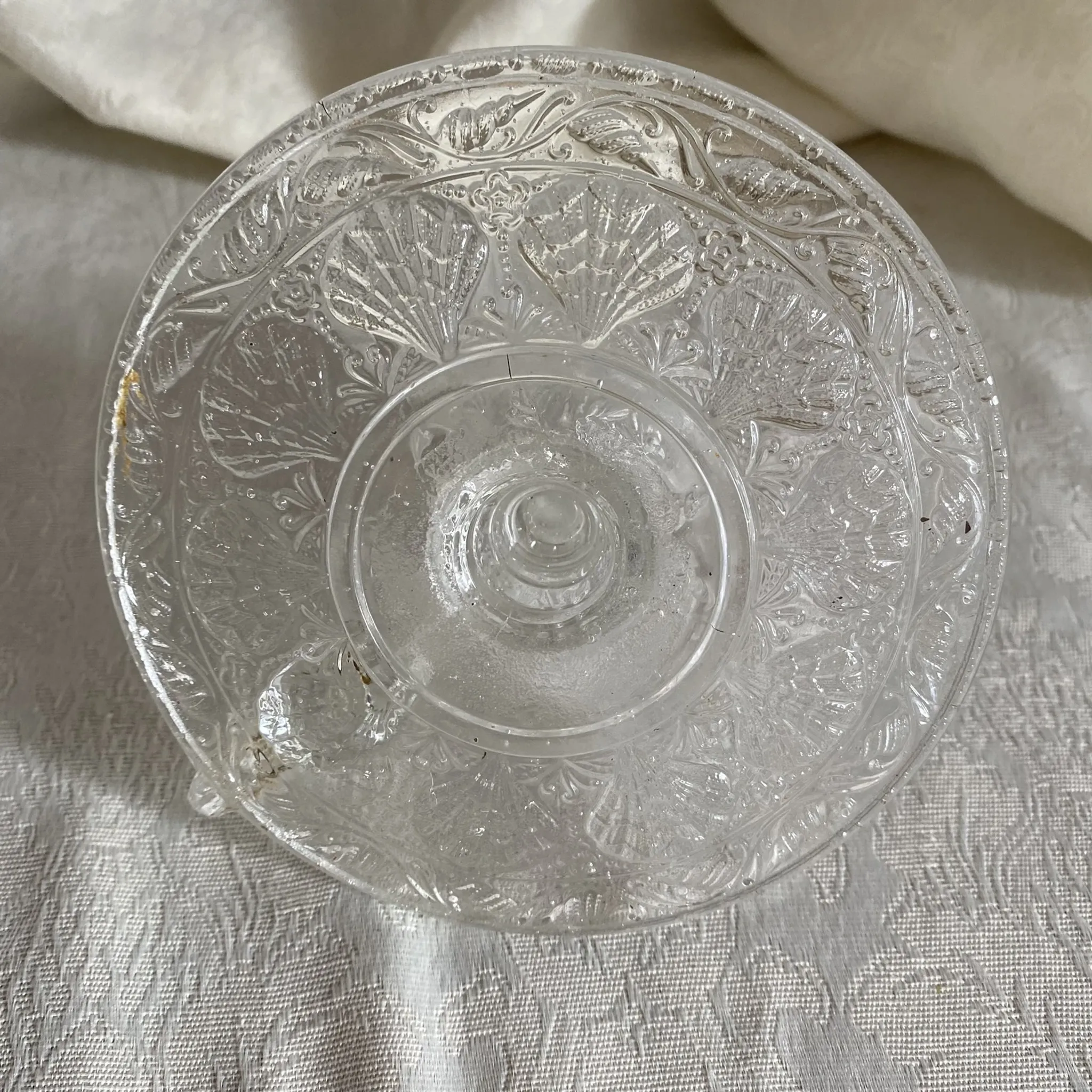 Handheld candlestick with fish handle