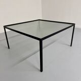 Ancienne table basse en métal et verre quadrillé design des années 50