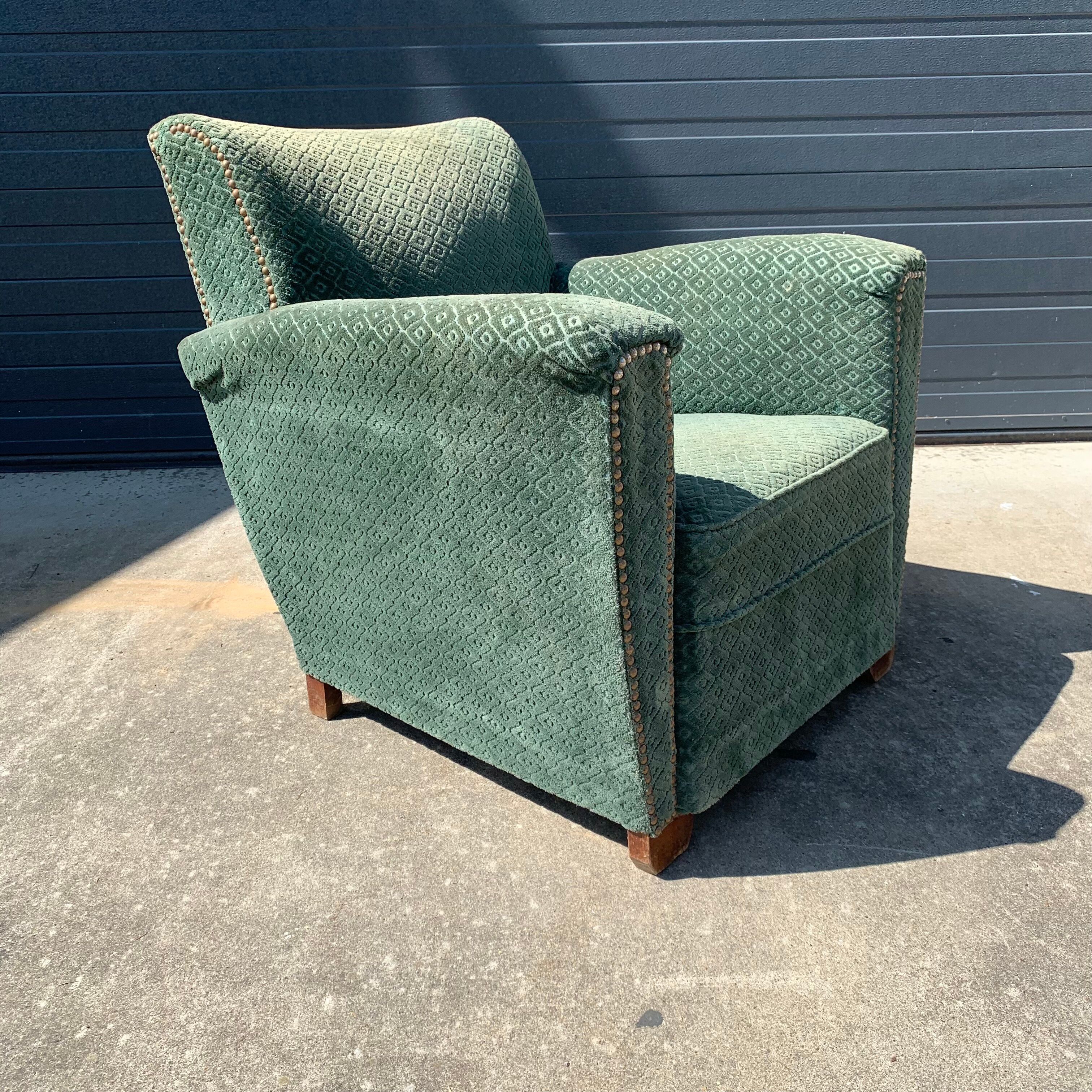Velvet club chair