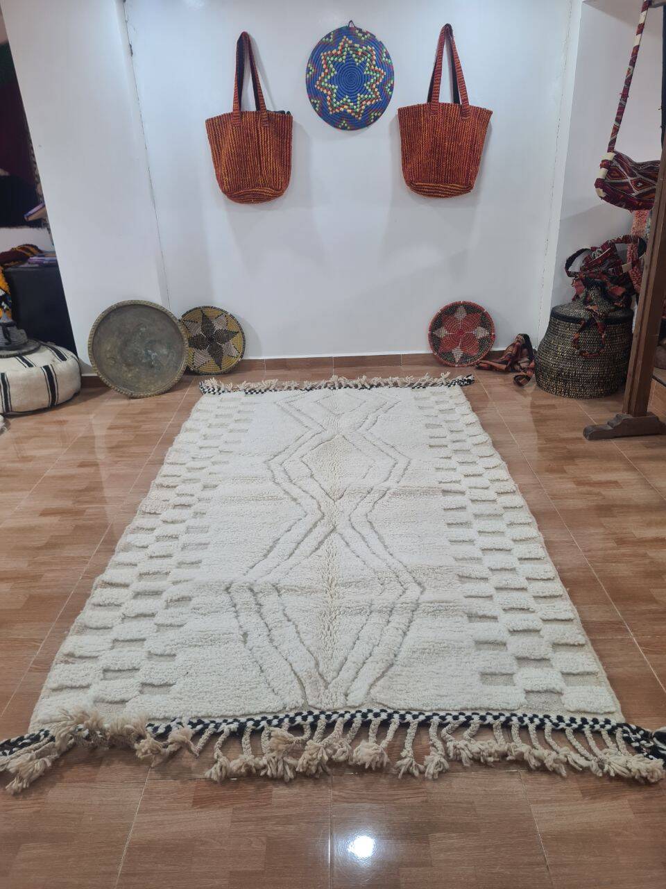 Handmade wool Berber rug 250x150 cm