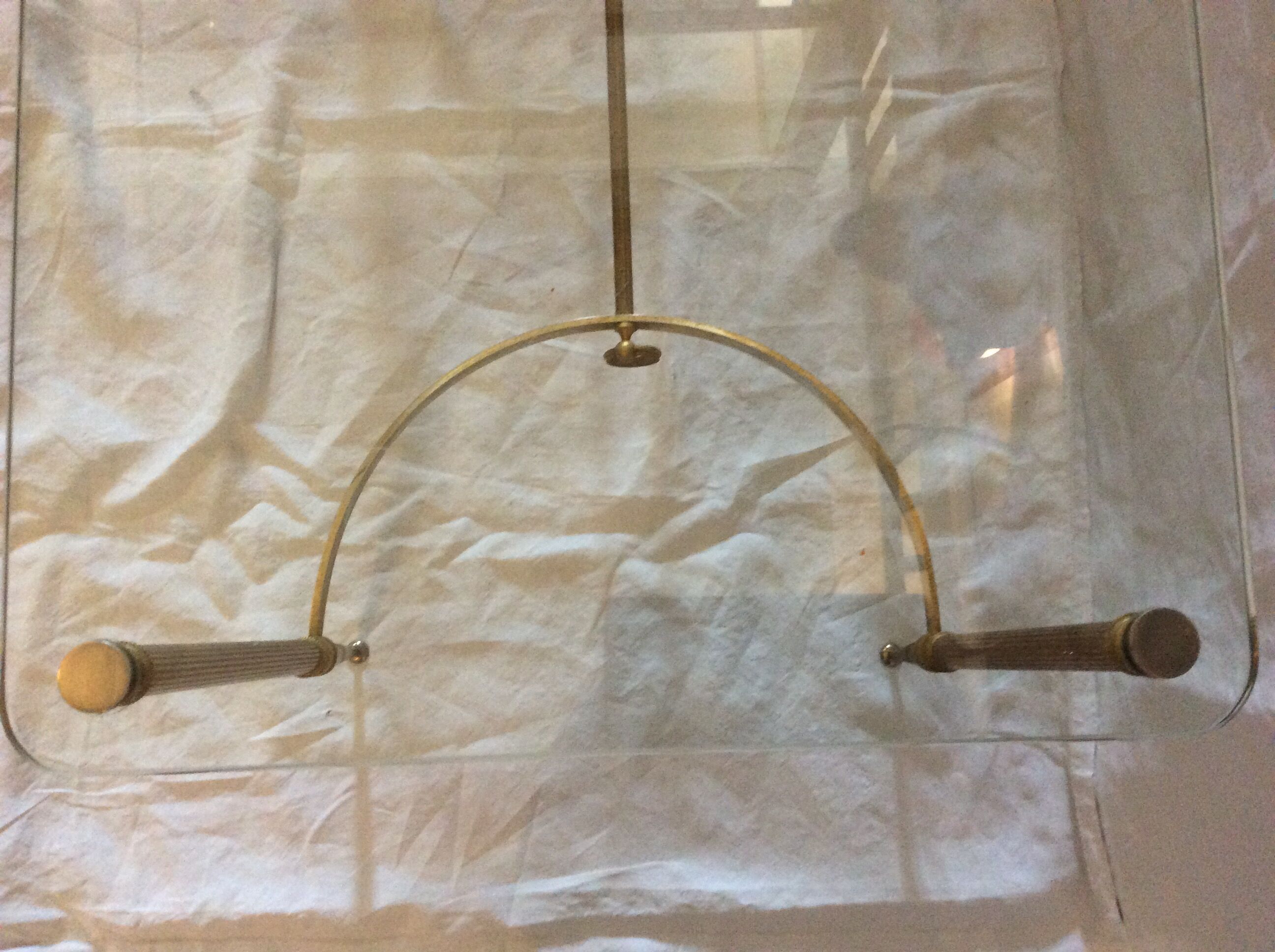 Table 60´ - 70´ low brass and glass