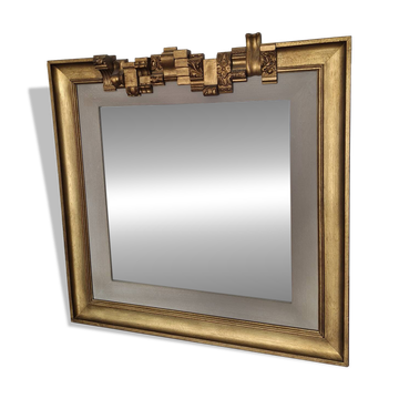 Wall mirror