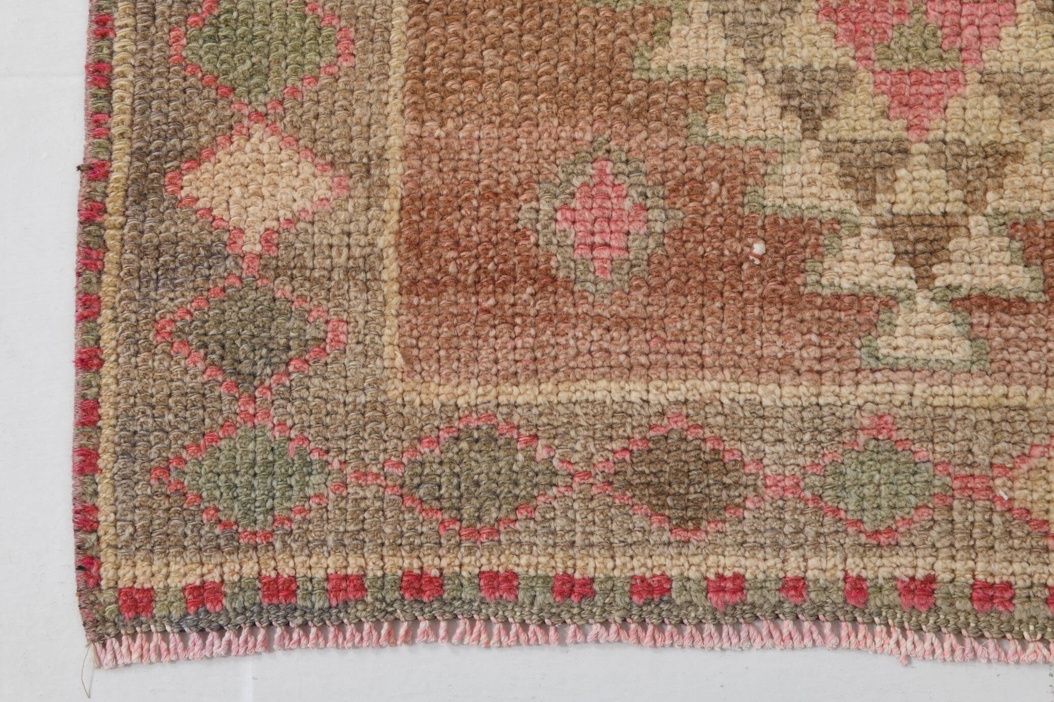Taupe & Dusty Pink Vintage Carpet For Hallway, 83x308 Cm