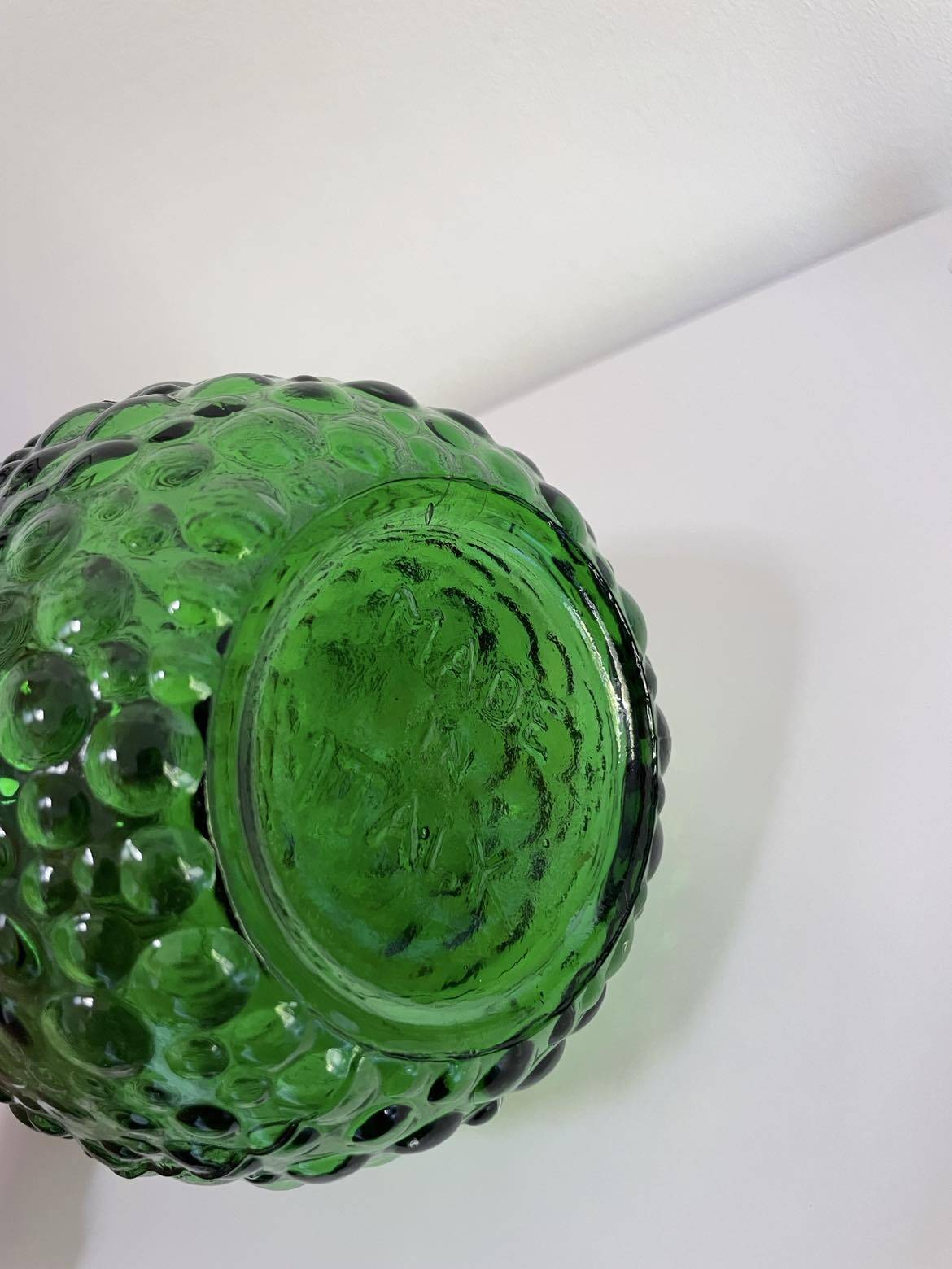 Vintage Empoli carafe in green "bubbled" decor glass from the 70s, large model