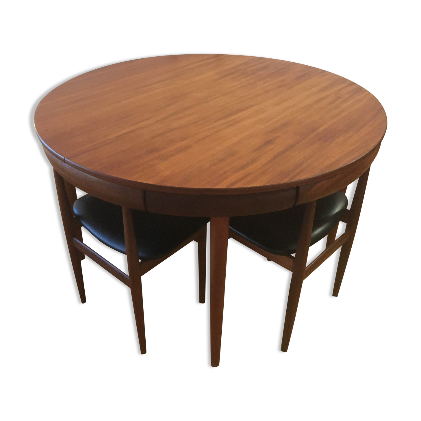 Round table and 4 chairs