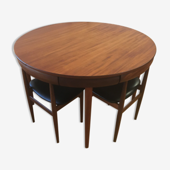 Table roundette et ses 4 chaises