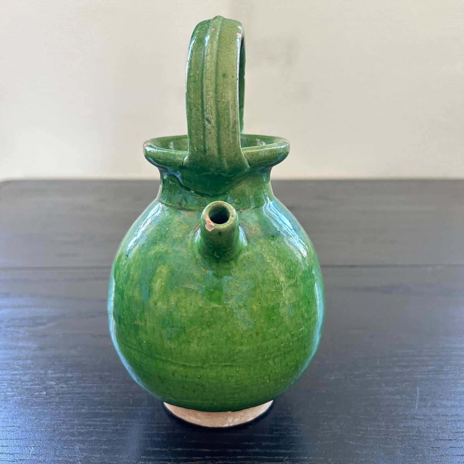 Ancient green gargoulette