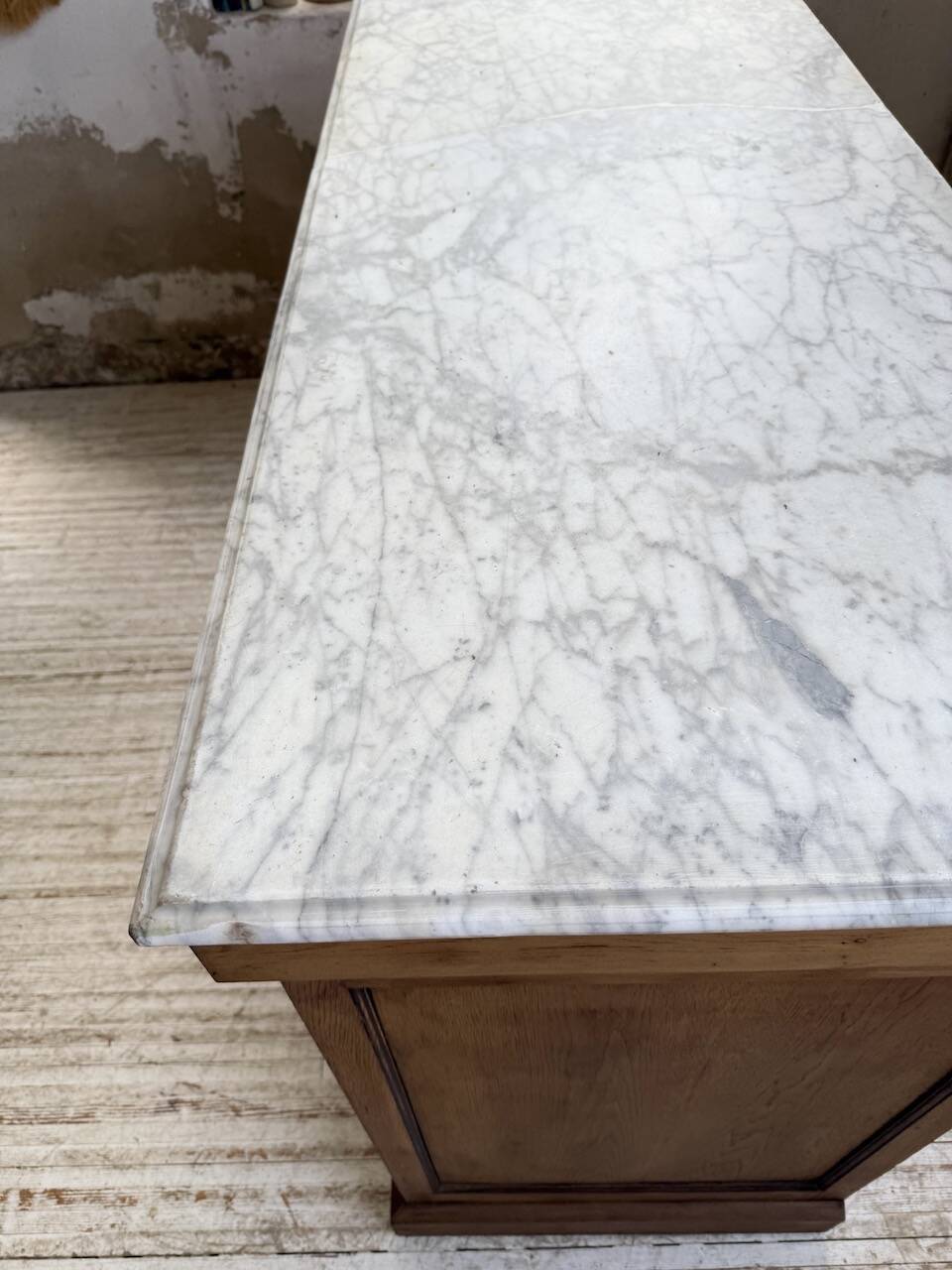 Oak and marble counter 1950