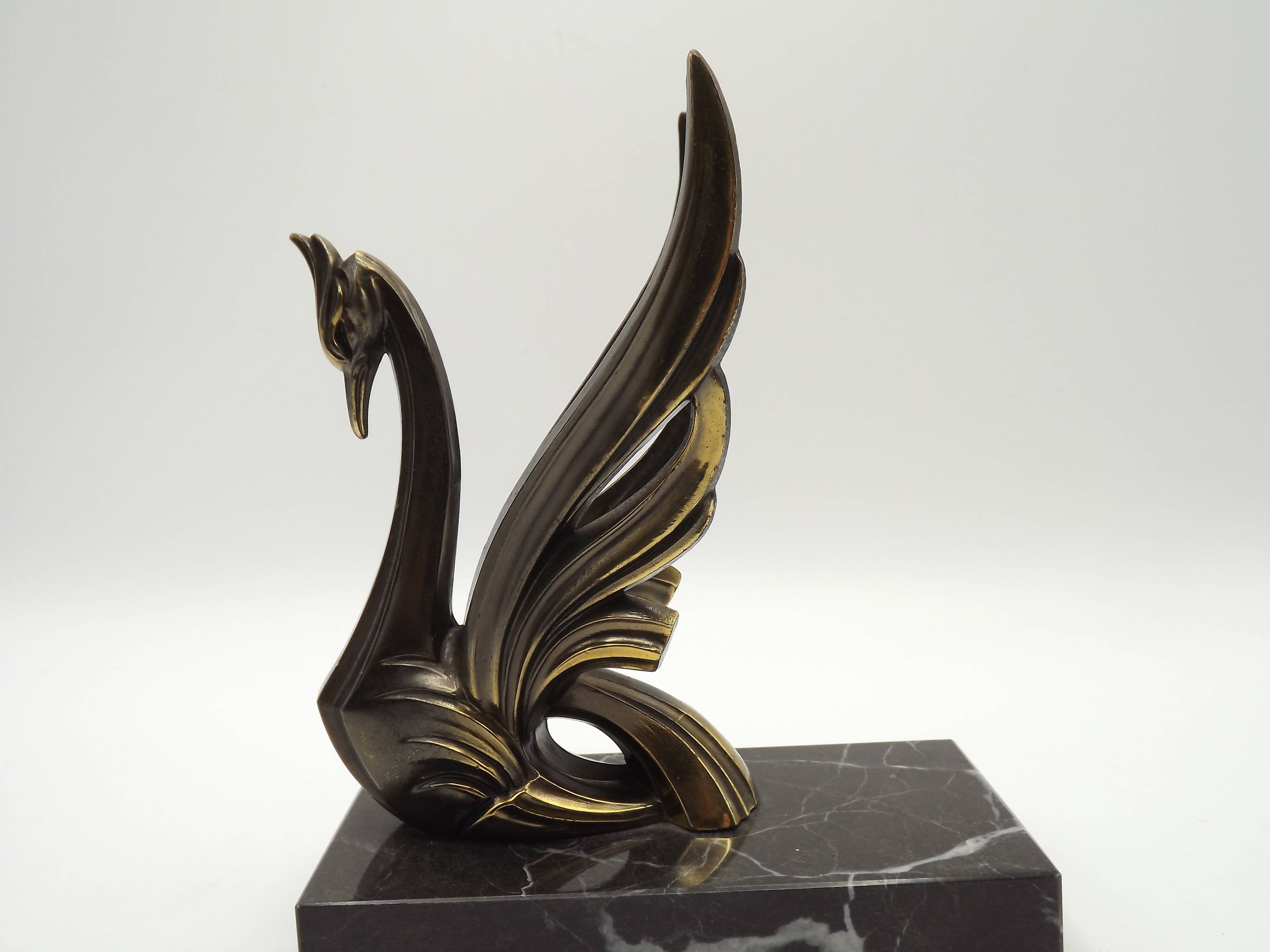 French Art Deco Bronzed Effect Spelter Swan Book Ends Black Marble Base