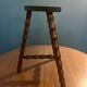 Tabouret tripode bois tourné