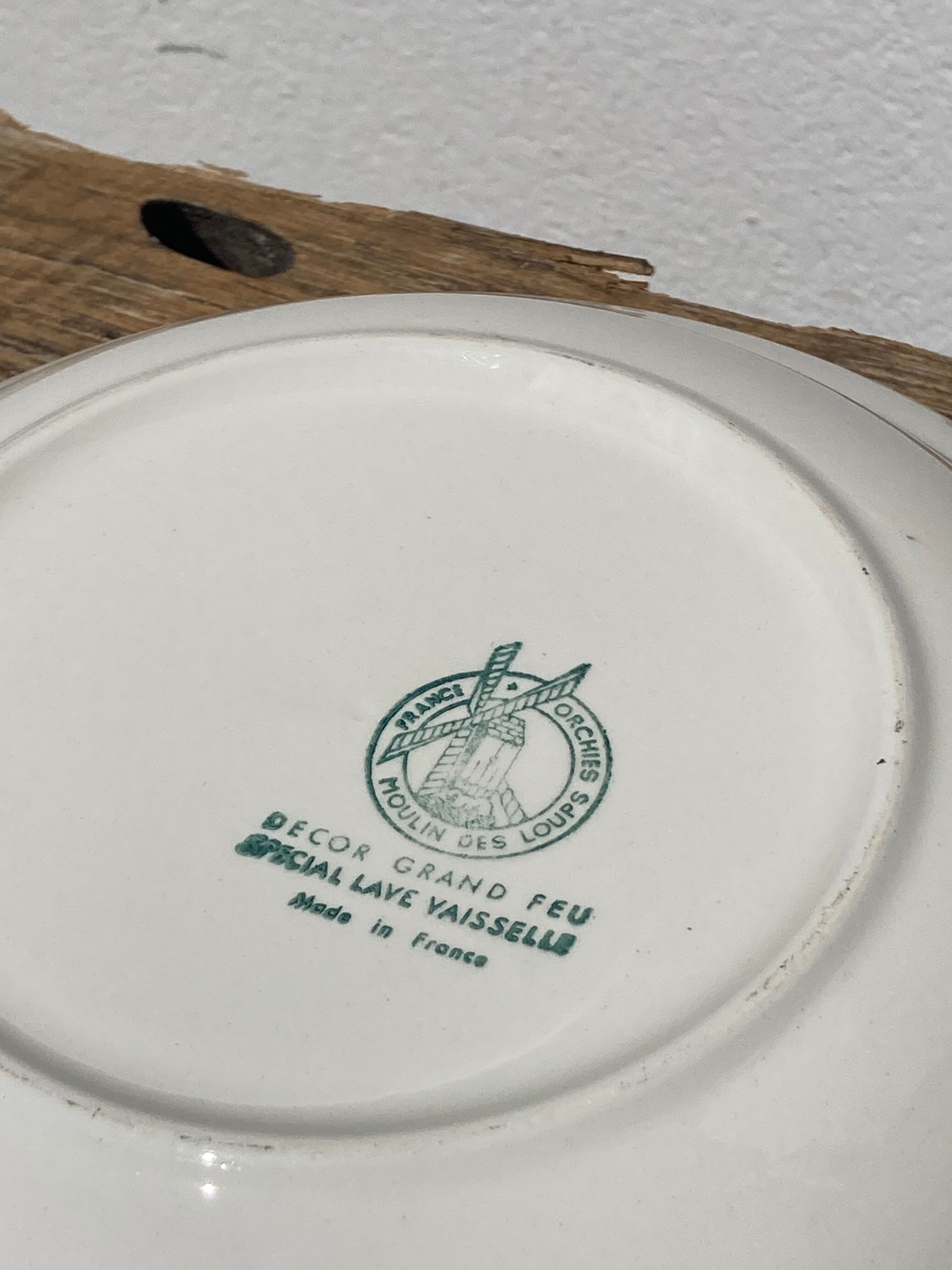 Plate service 6 people Moulin des loup décor grand feu