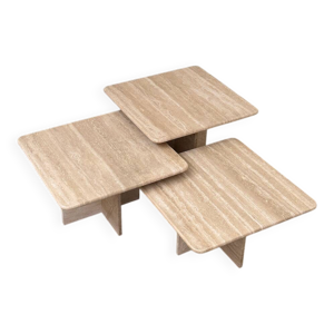 Ensemble de trois tables