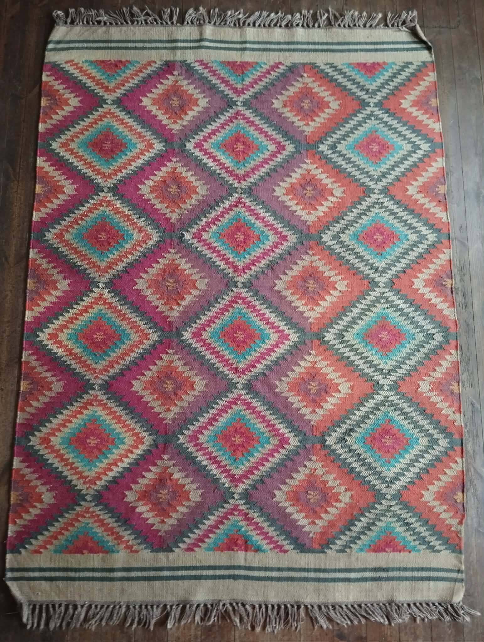 Handmade Indian Kilim 226x164cm