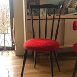 Vintage chairs upholstered in red fur