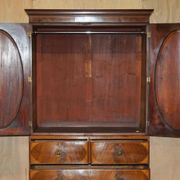 George III Sheraton linen cupboard in walnut, circa 1760.