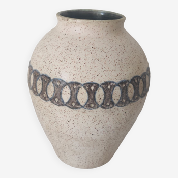 Vase ceramique  signe accolay vallauris