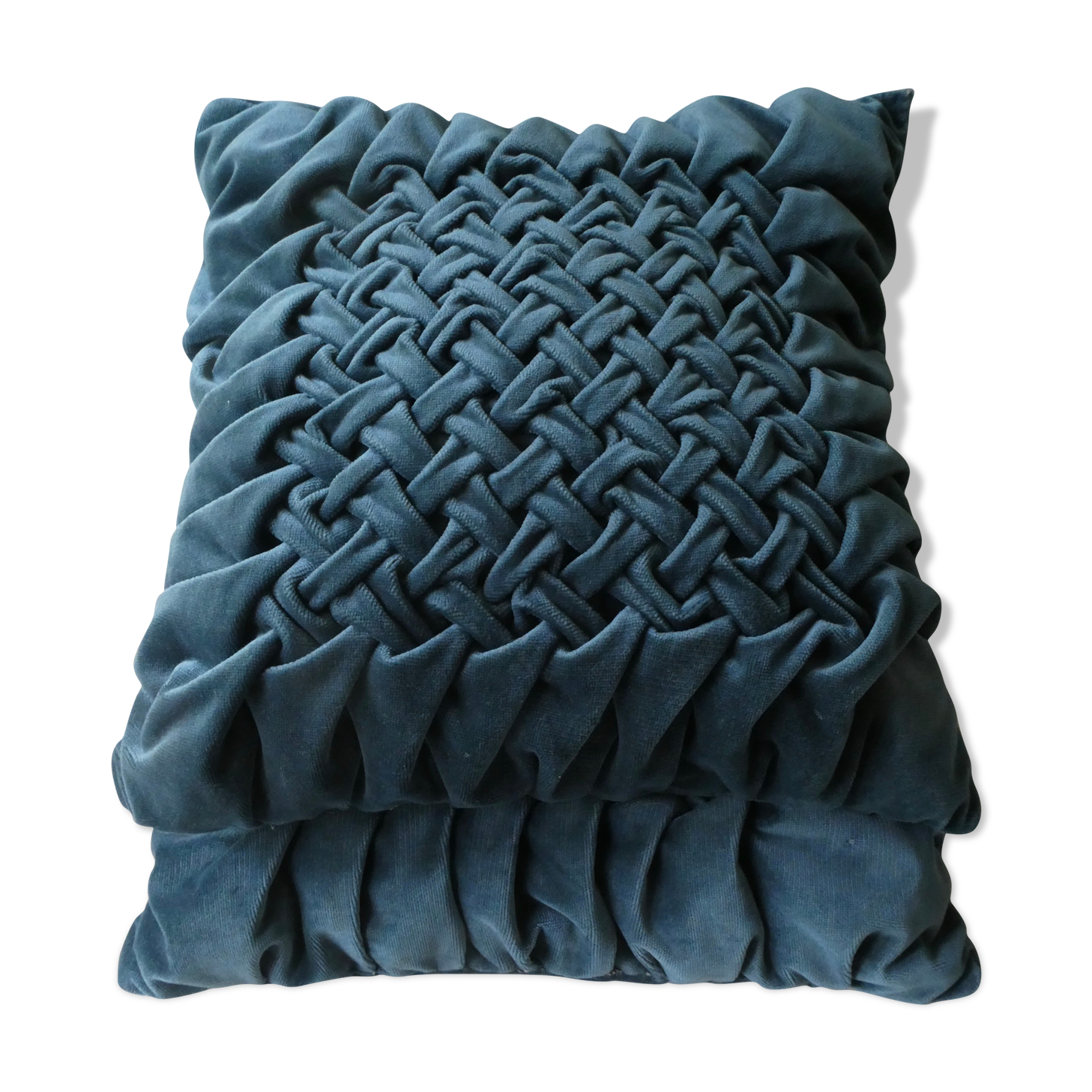 Paire de coussins anciens, en velours bleu canard, effet plissé