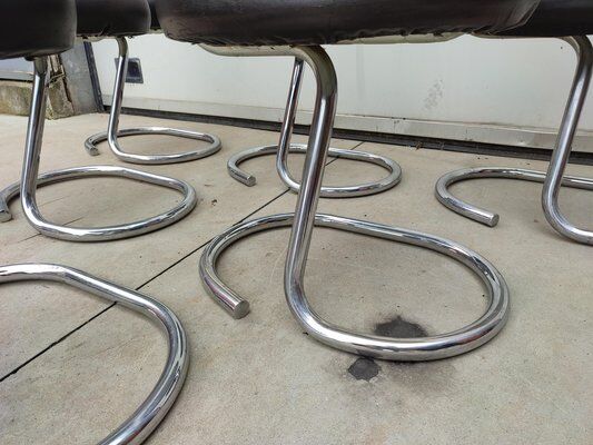 Set of 6 leather Cobra chairs by Giotto Stoppino, 1975