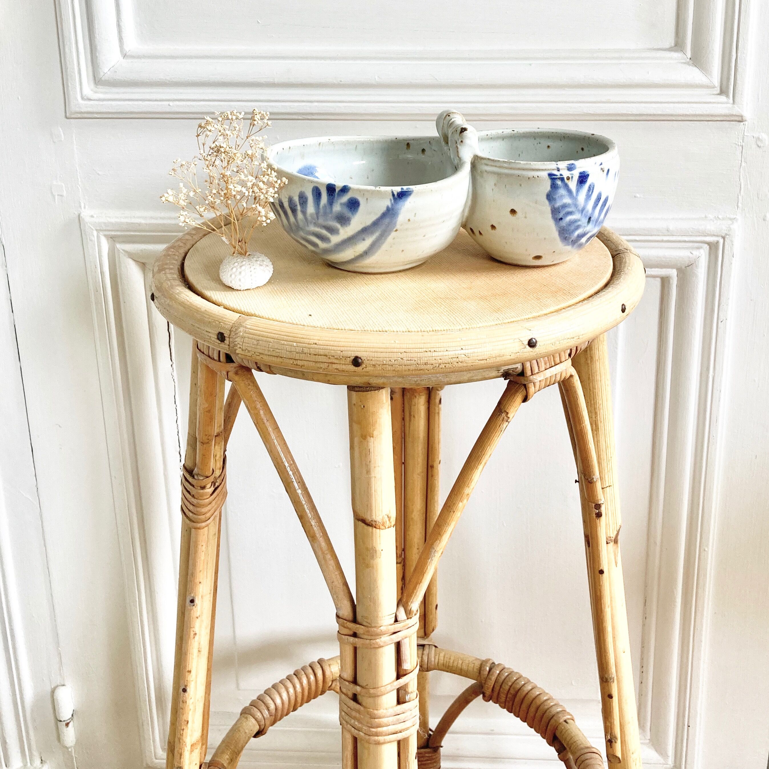 Appetizer server with two stoneware bowls or cups