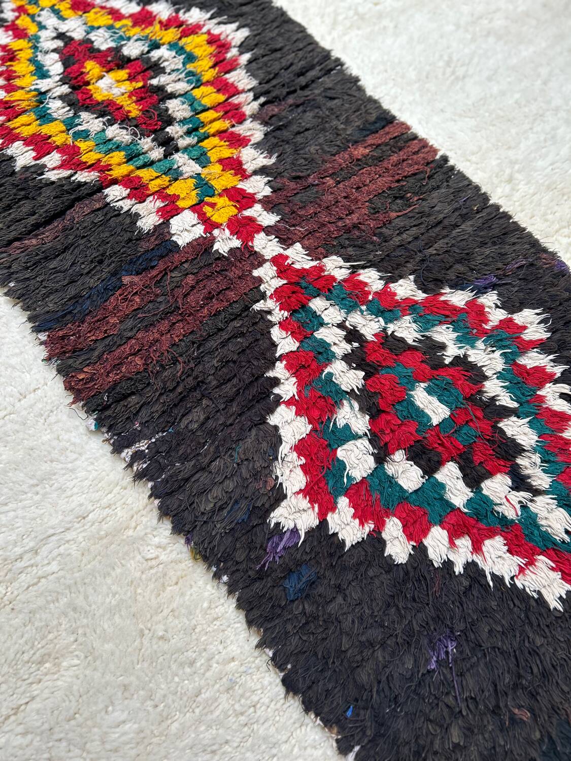 Tracko rug