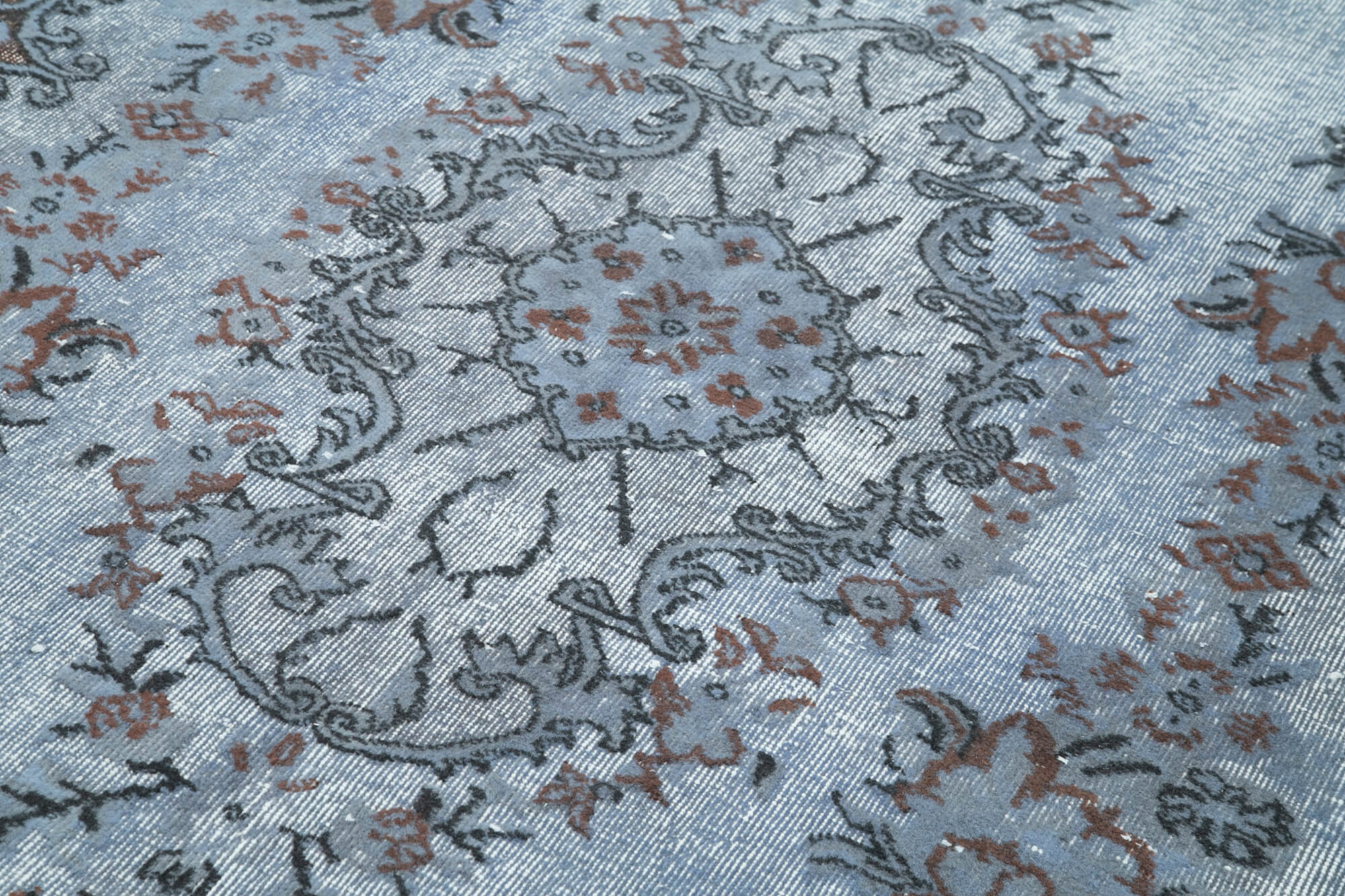 Handmade distressed oriental 1980s 164 cm x 282 cm blue rug