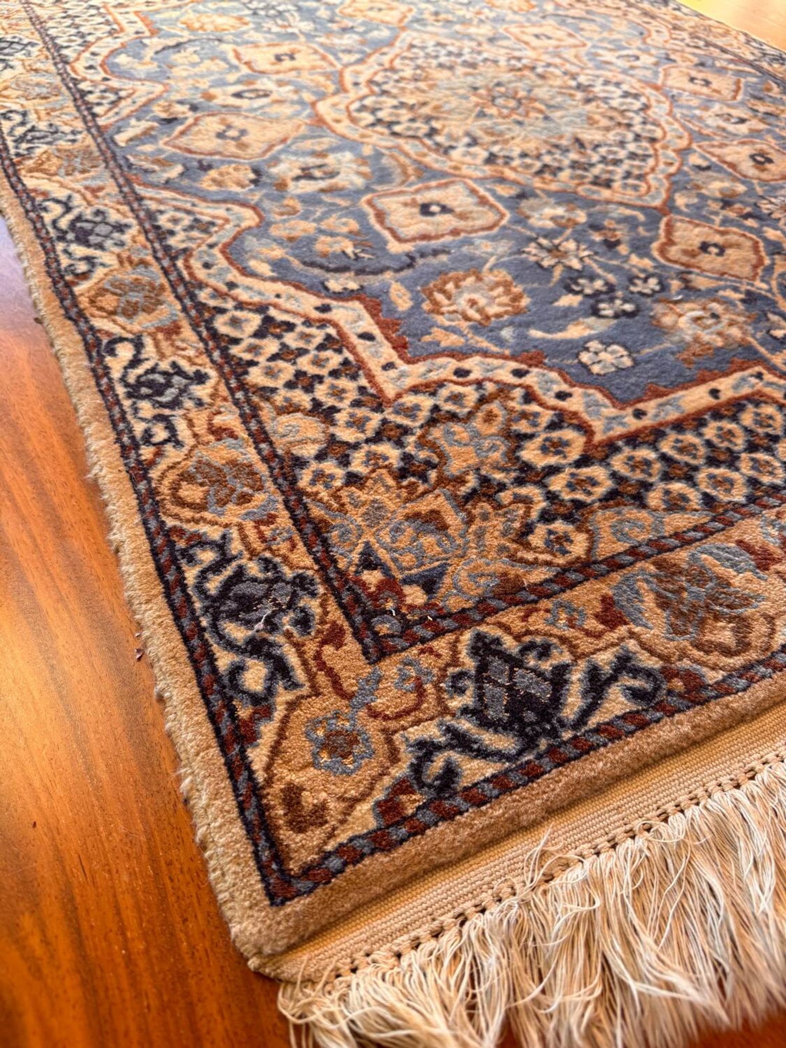 Persian Nain carpet made of wool and silk
