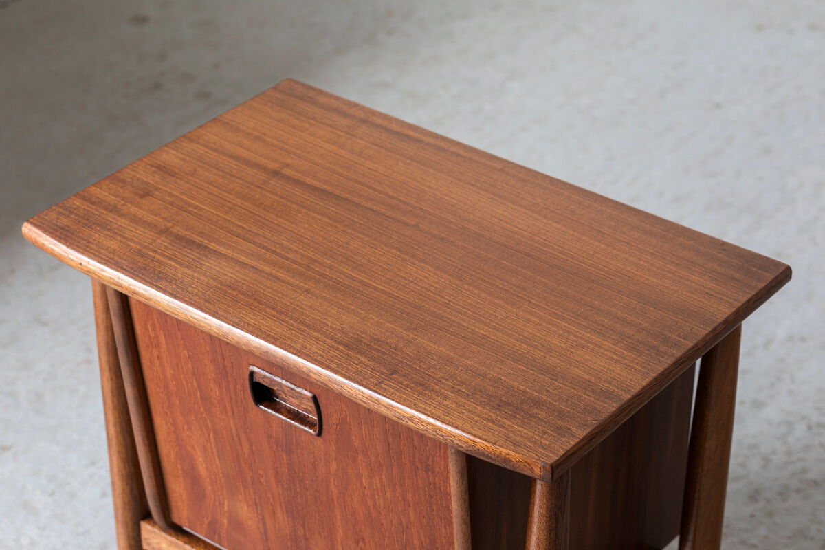 Set of 2 night stands, Dutch design, 1960’s