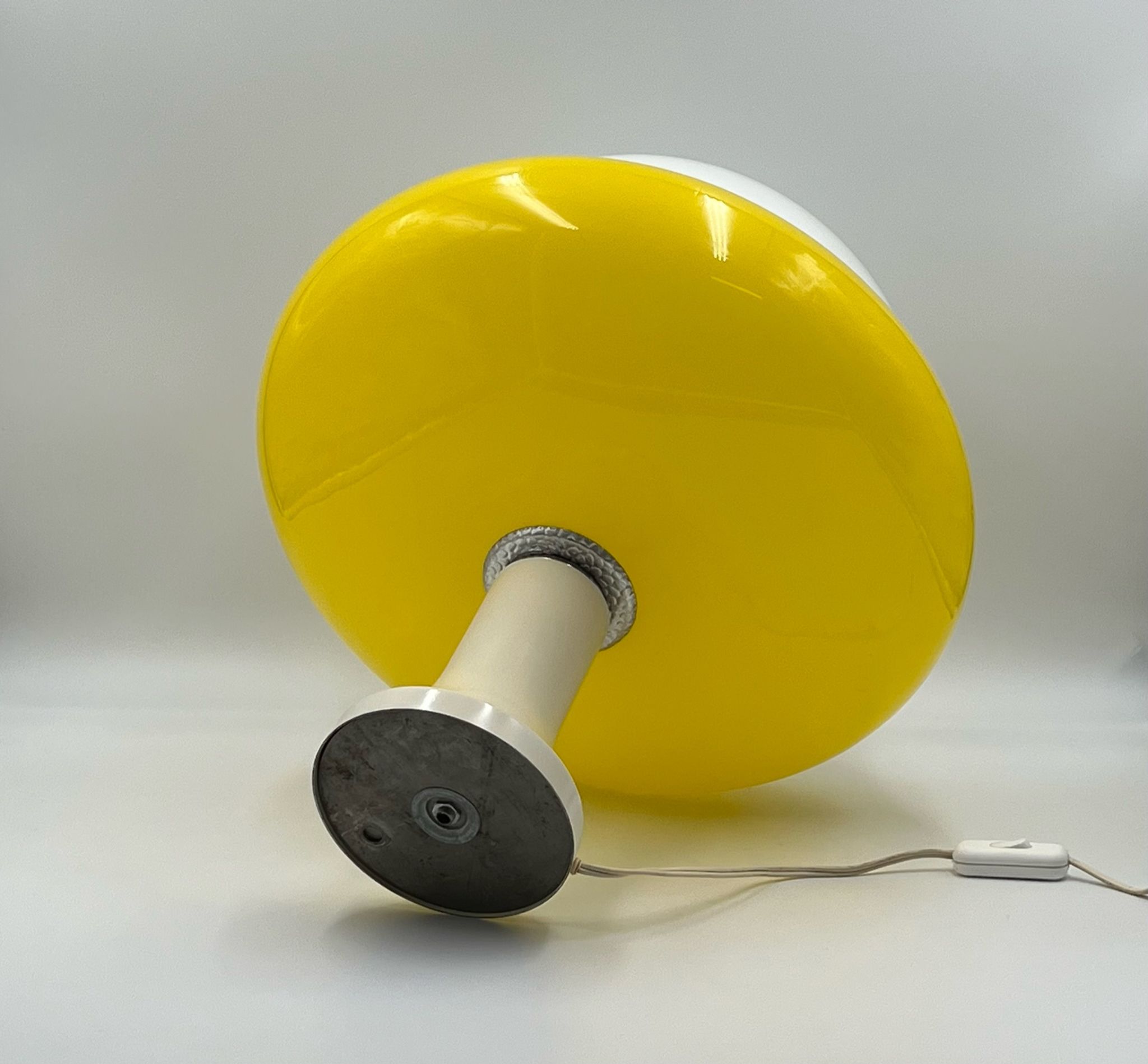 Space age mushroom lamp, Italy, 1970