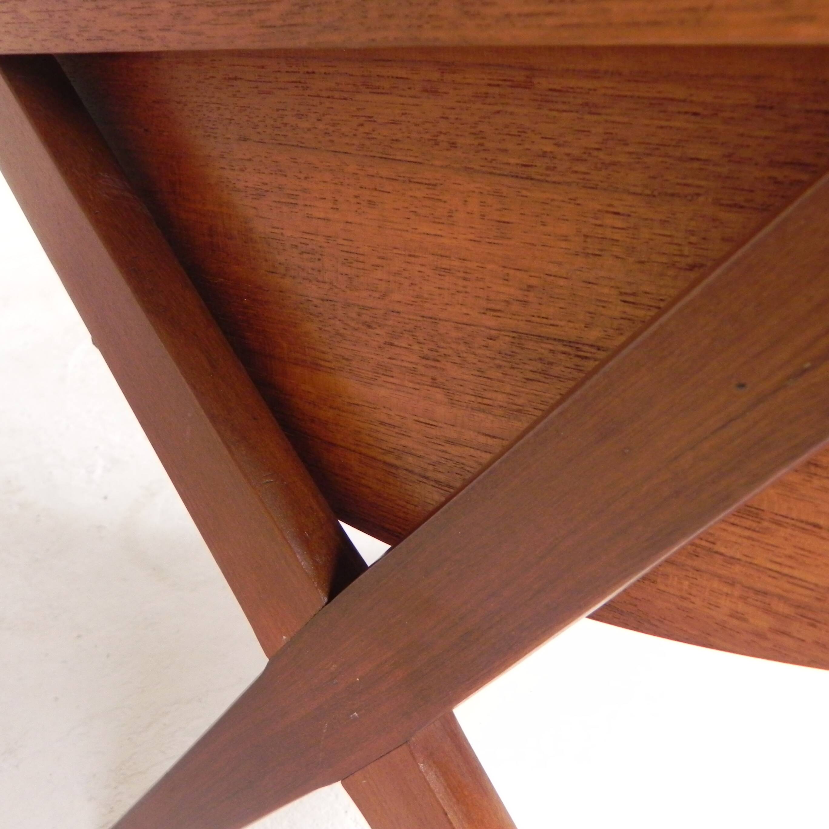 Small chest of drawers, sewing table with 2 drawers O.M.F. 1960s