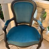 Duck blue convertible armchair