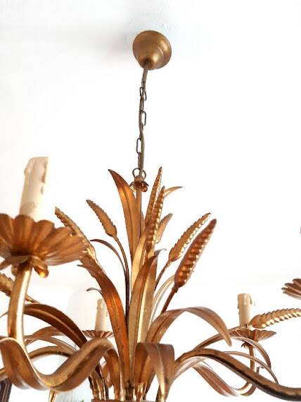 Hollywood Regency style ear of wheat chandelier, circa 1960