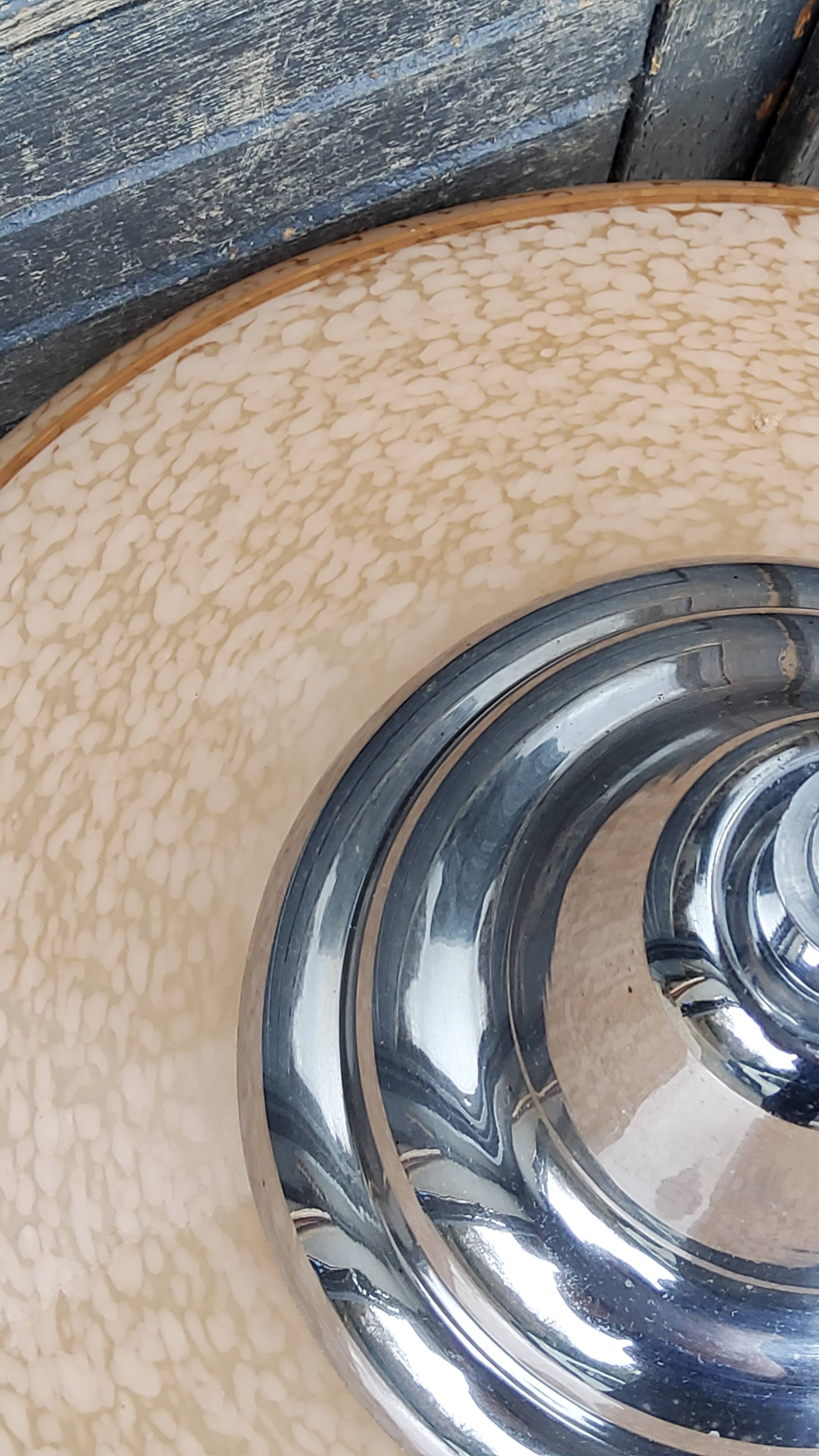 1930s Art Deco chandelier in glass and chromed metal