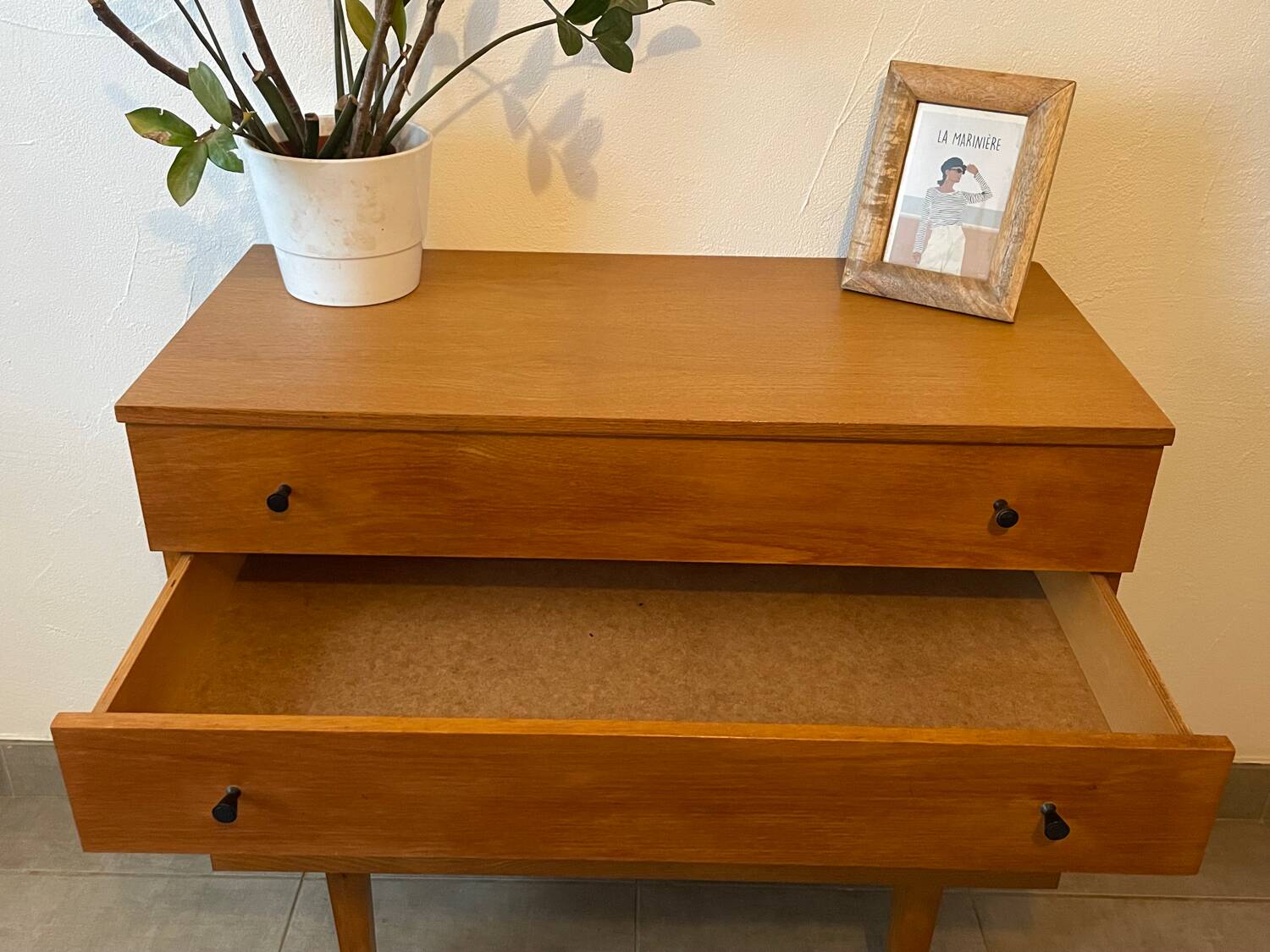 Vintage oak chest of drawers