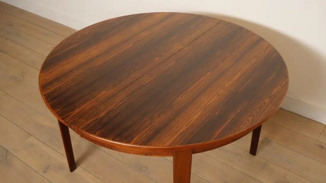 Vintage round dining table | extendable | Rosewood