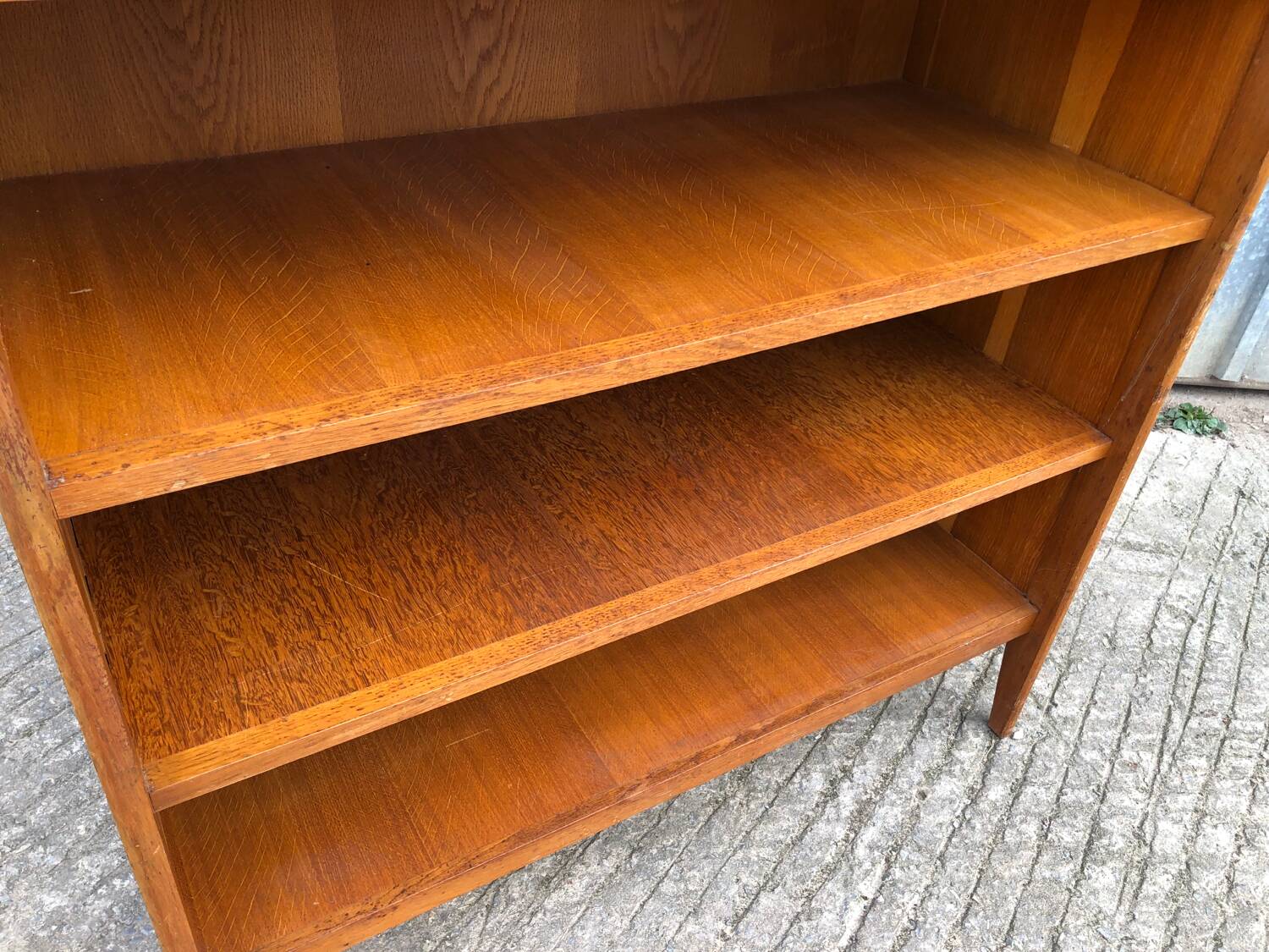 Vintage oak bookcase with compass base