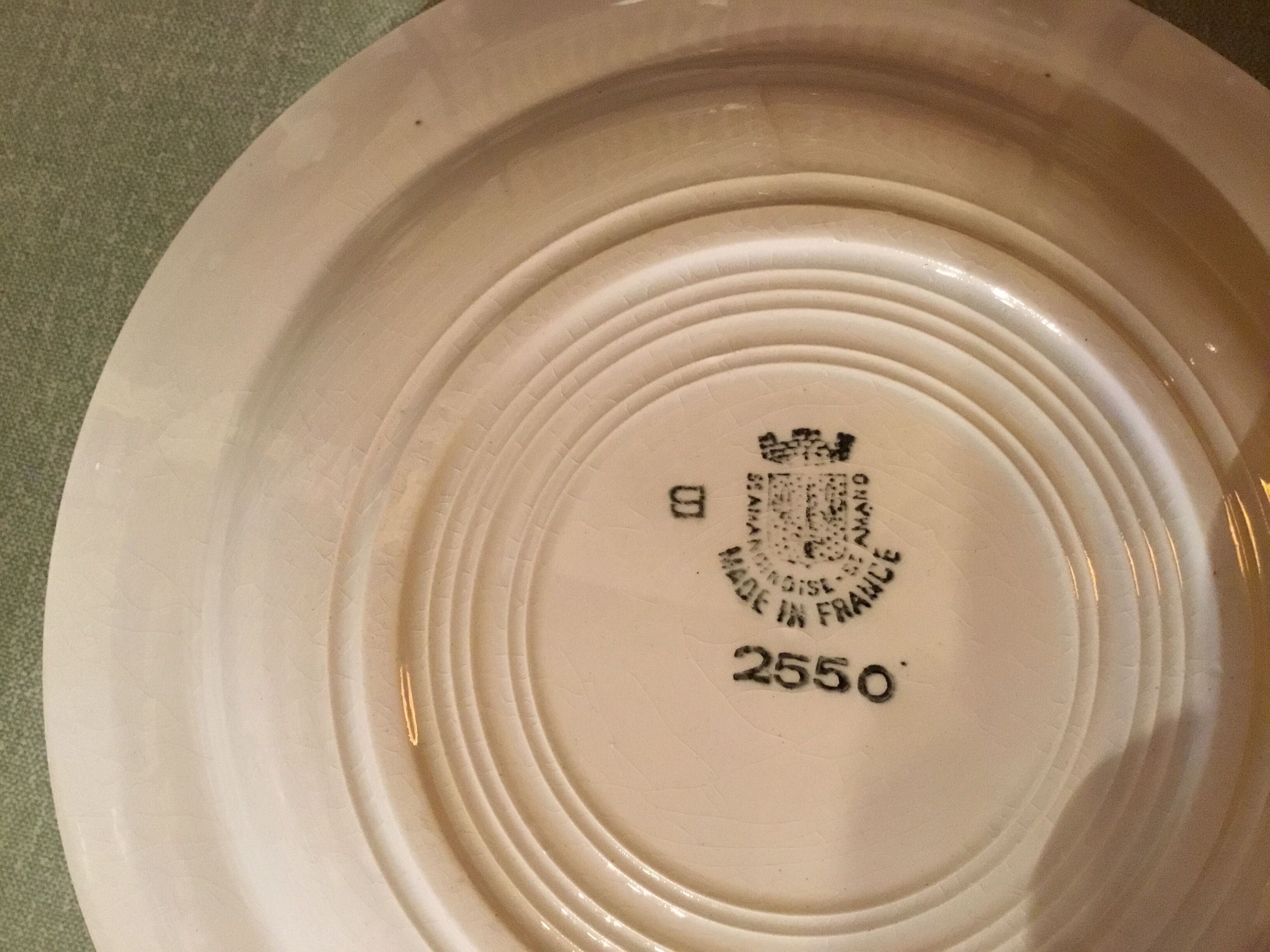 4 St-Amand hollow plates