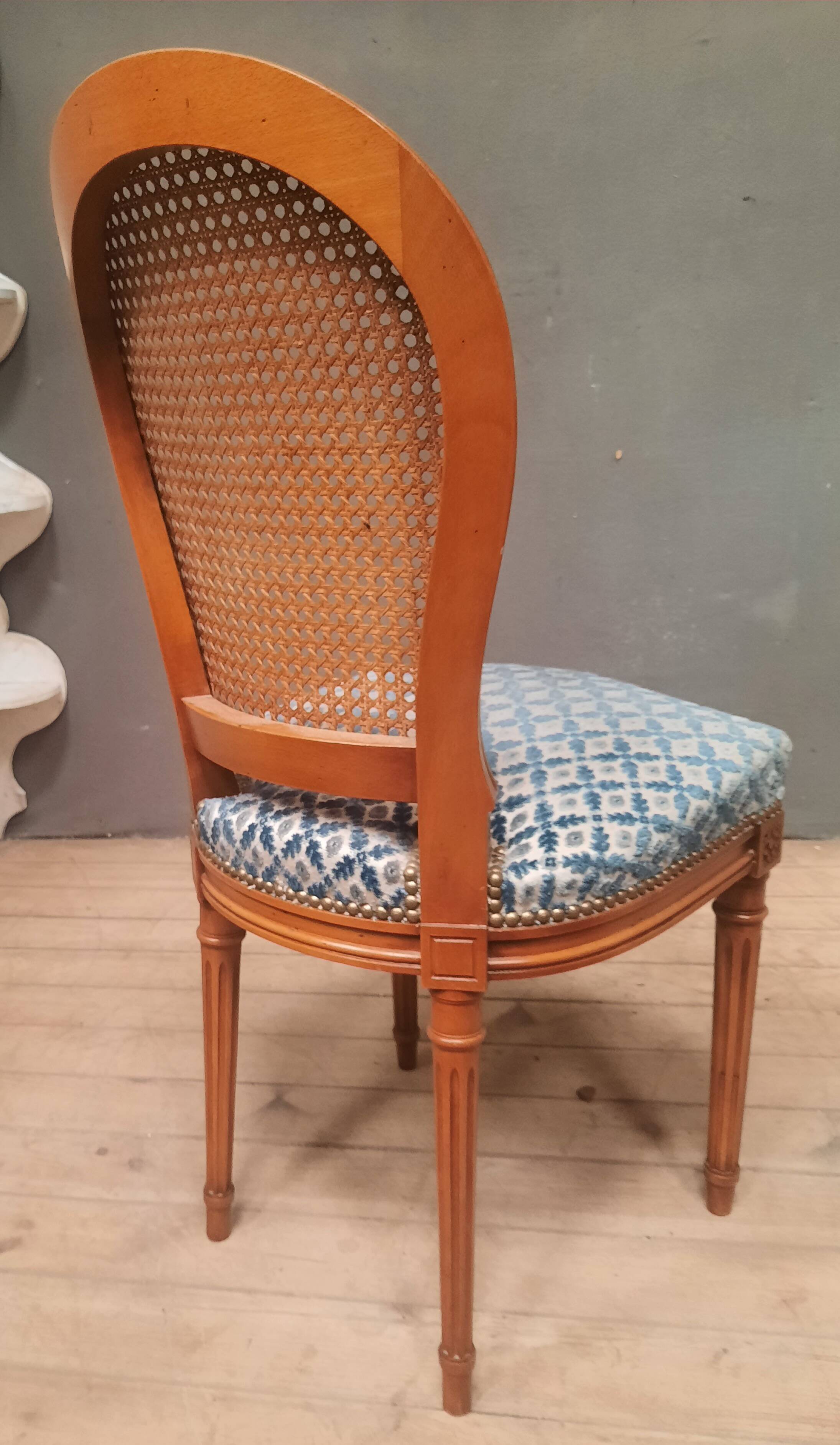 Set of 8 Louis XV style chairs