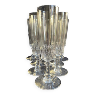 8 Champagne flutes – light cut crystal